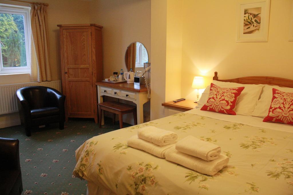 Sunnydale Guest House สแตรทฟอร์ด อะพอน เอวอน ห้อง รูปภาพ