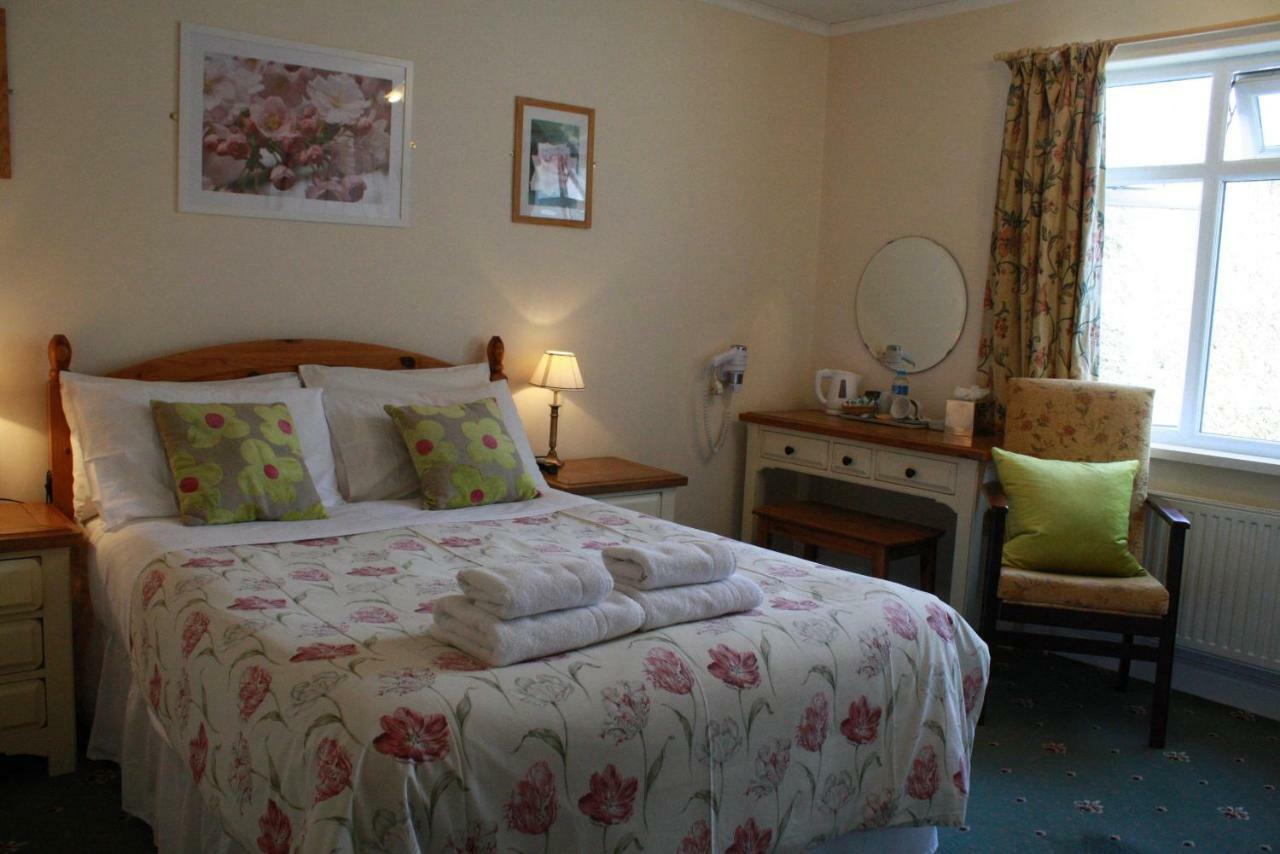 Sunnydale Guest House สแตรทฟอร์ด อะพอน เอวอน ภายนอก รูปภาพ